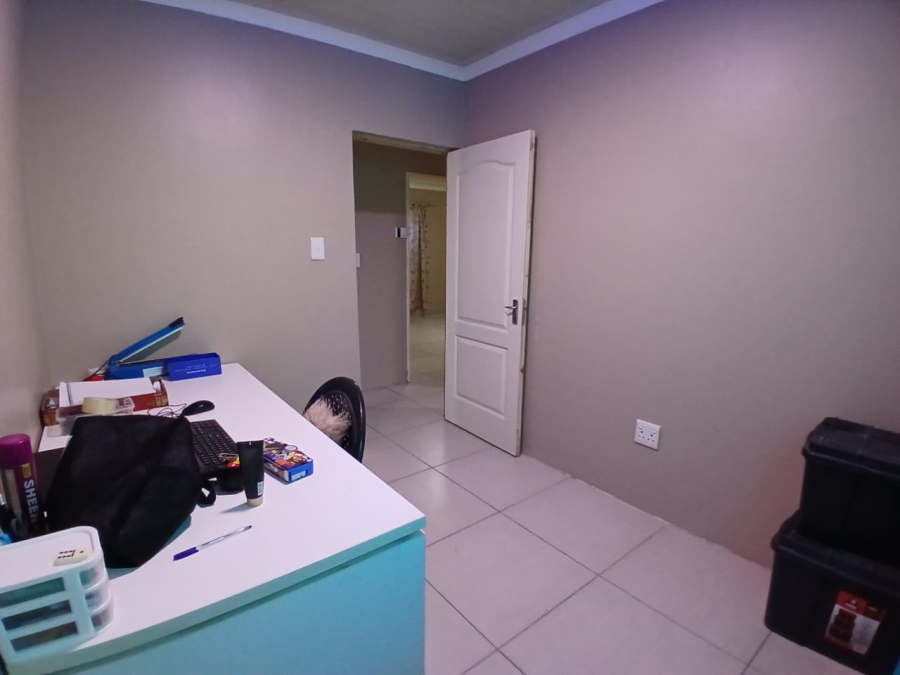 3 Bedroom Property for Sale in Fairdale Western Cape